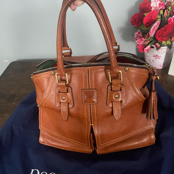 Dooney & Bourke Brown Satchel Bag with Elegant Design - Picture 1 of 5